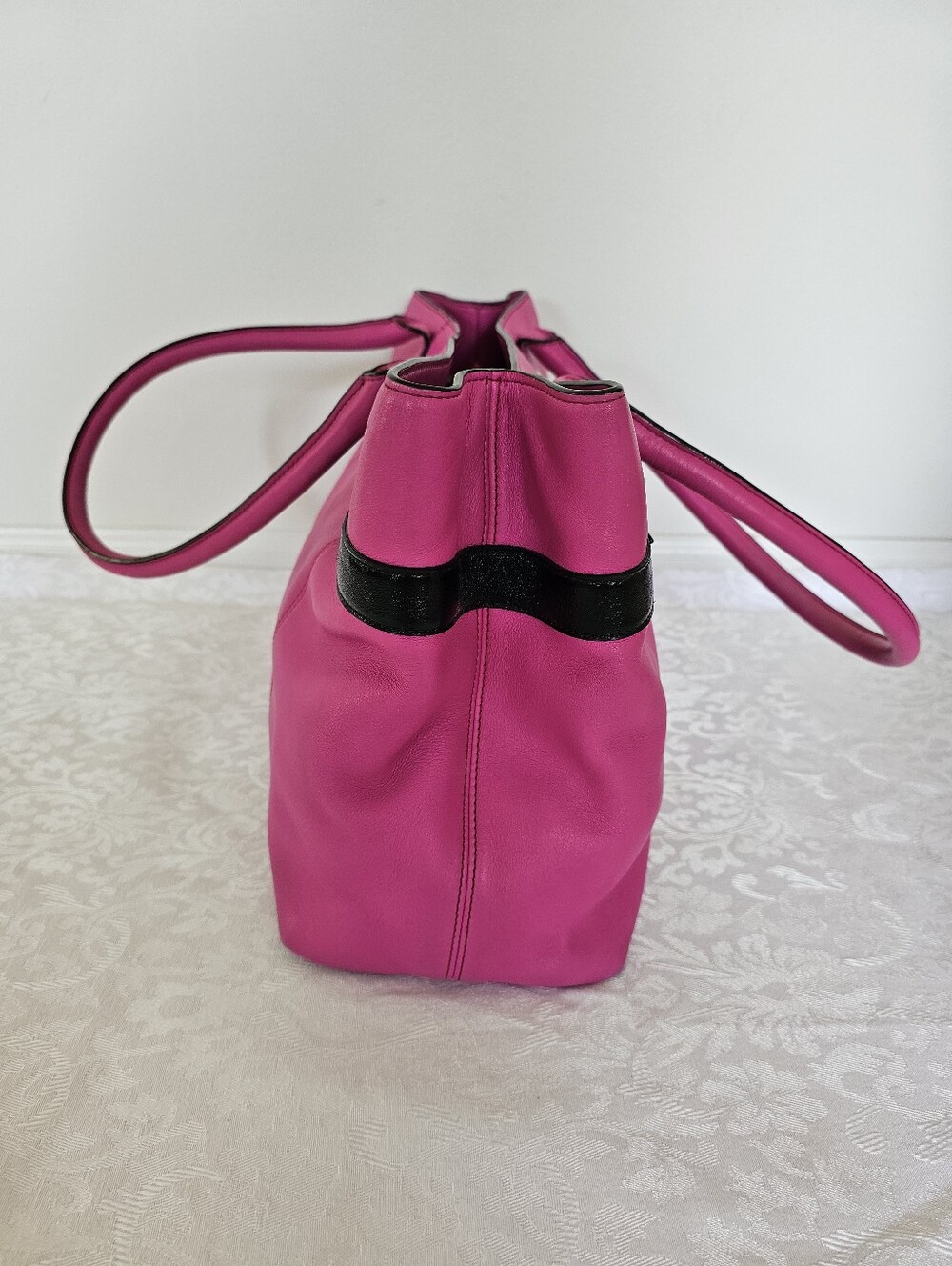 Kate Spade Rosa Mount Pink Leather Tote with Black Trim and Patent Leather Bow - Picture 3 of 16